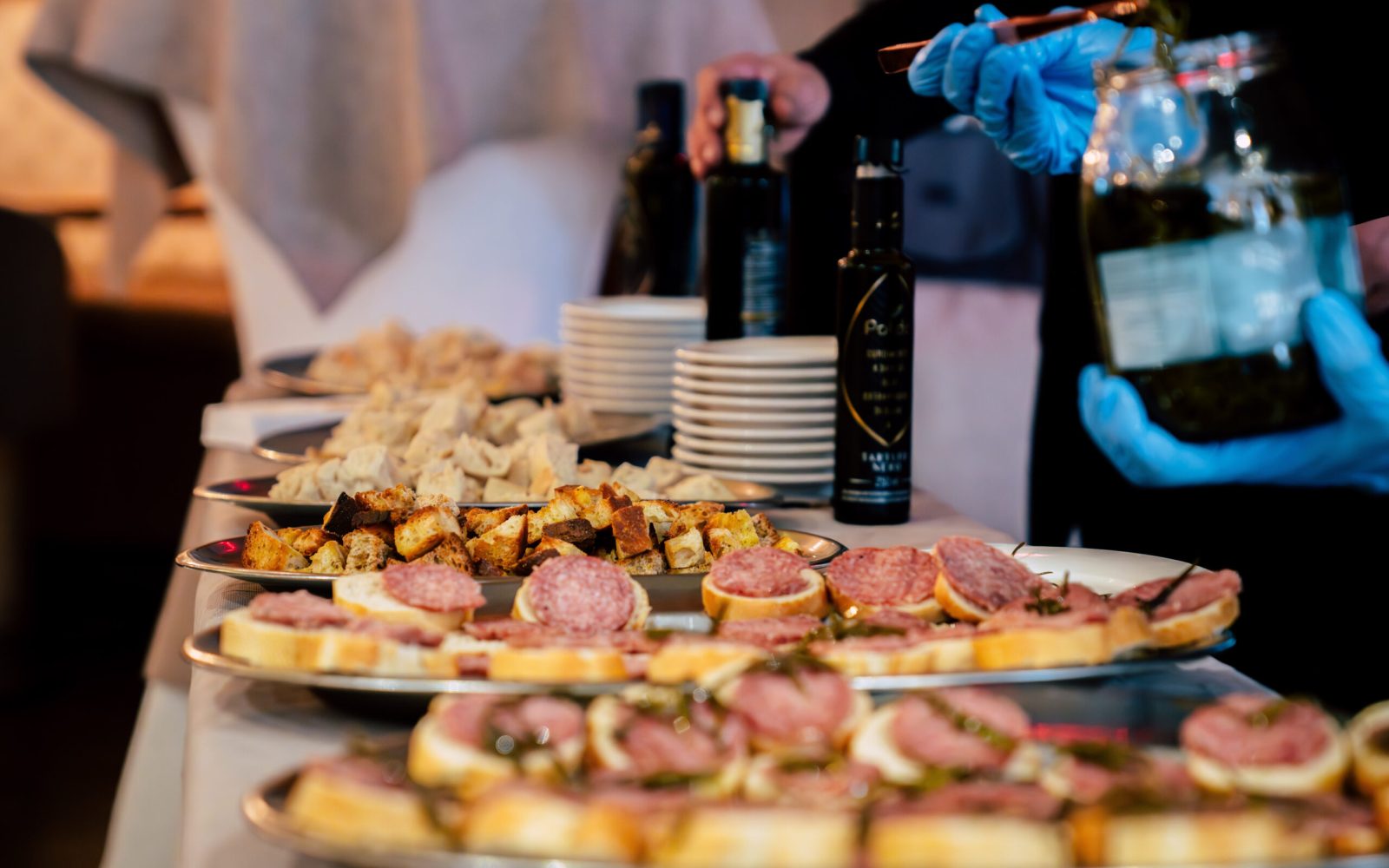A table with Poldo specialities